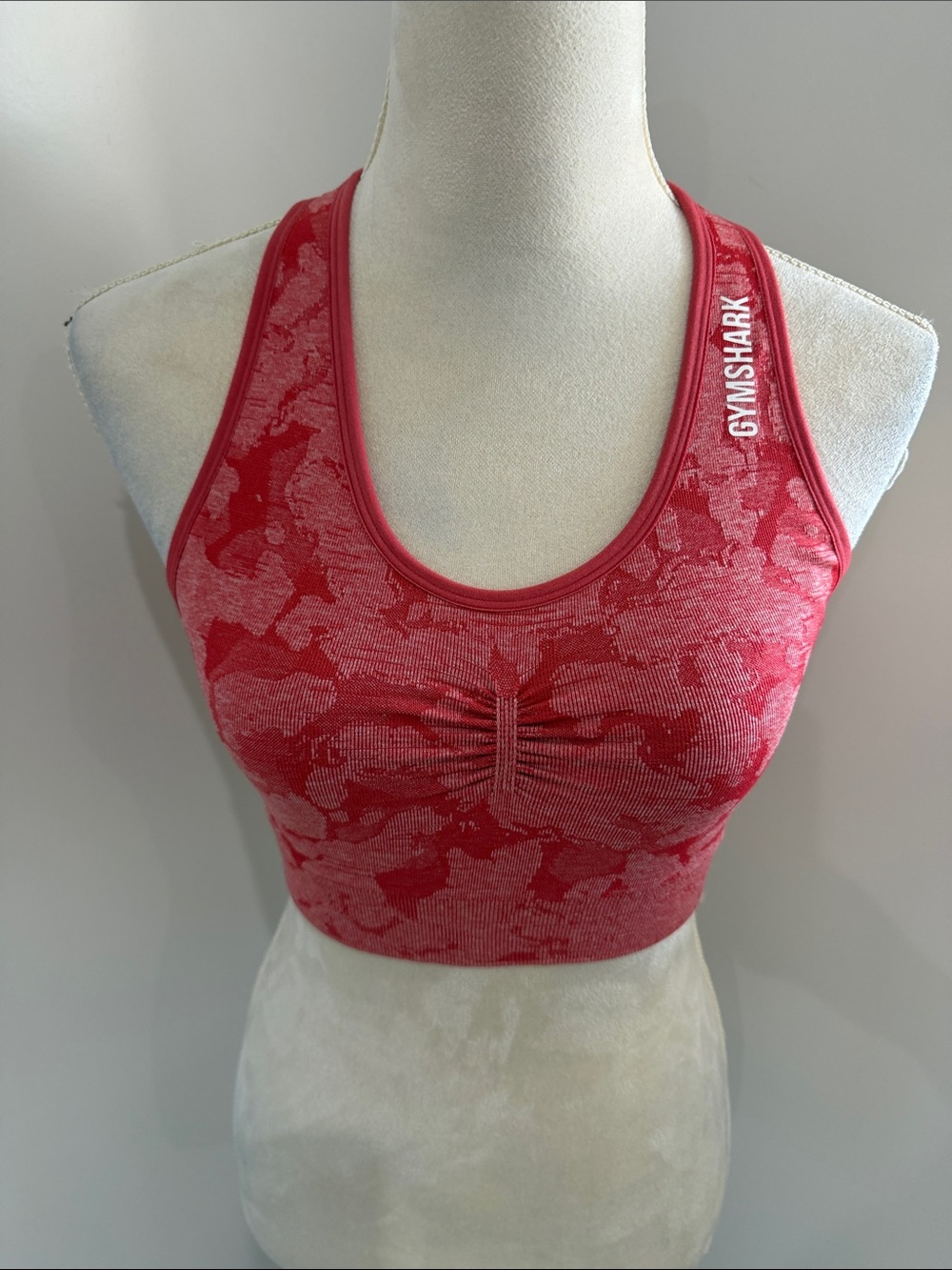 Gymshark-Red Seamless Camo Racerback Sports Bra